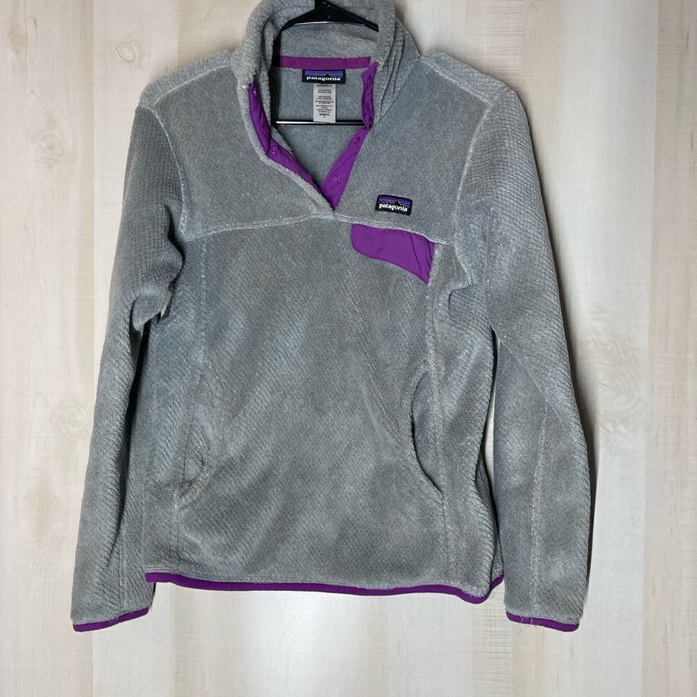 Patagonia gray‎ fleece pullover purple trim, size small - Picture 6 of 11